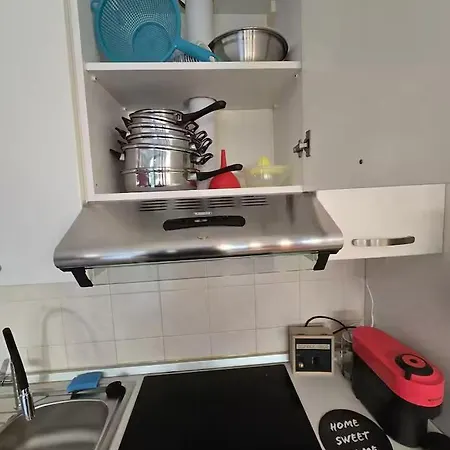 App 10 - Splendido Giardino, Parcheggio * مونزا